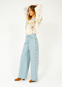 You added <b><u>BER Memphis Jeans</u></b> to your cart.