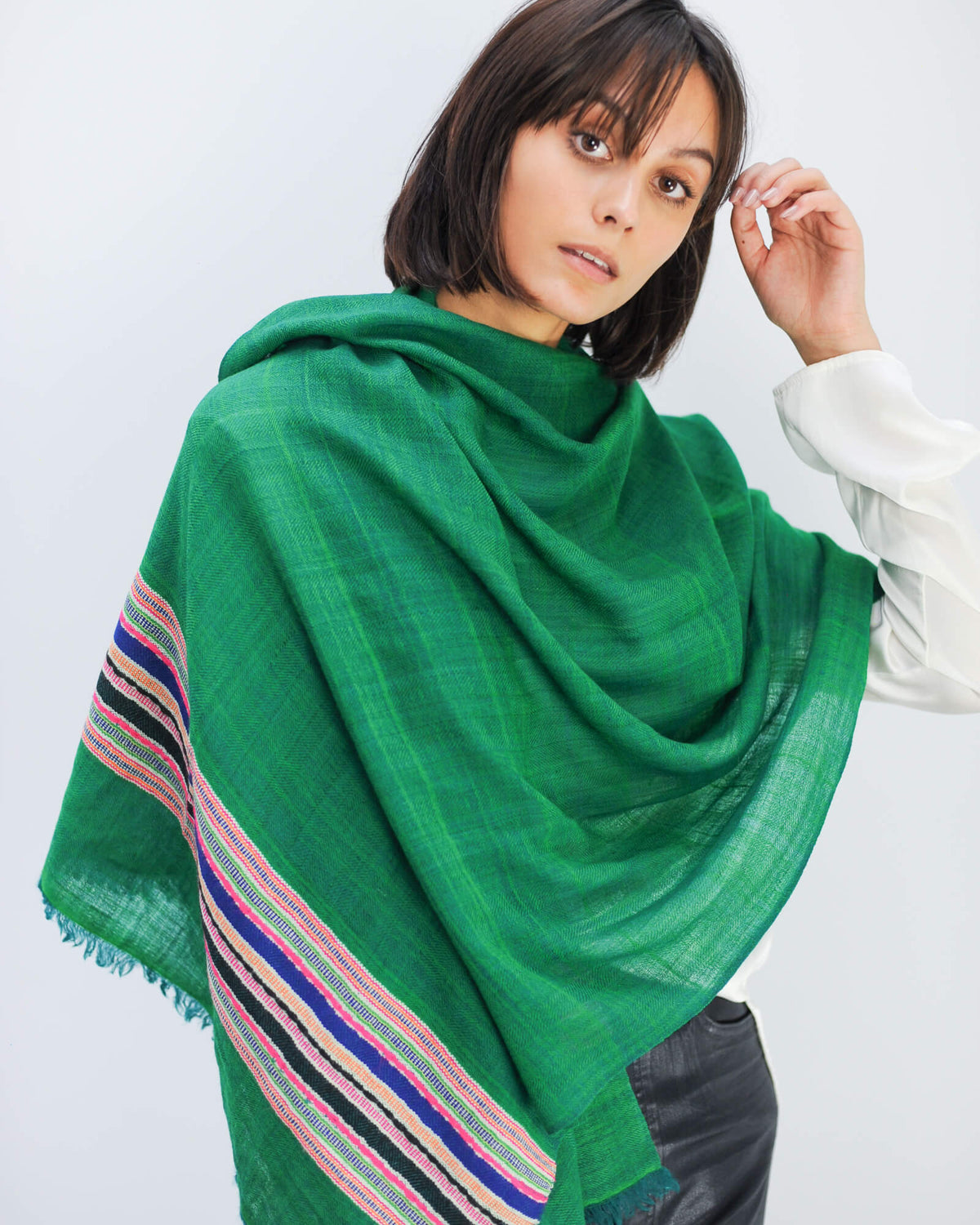 Himalaya handloom stole in green