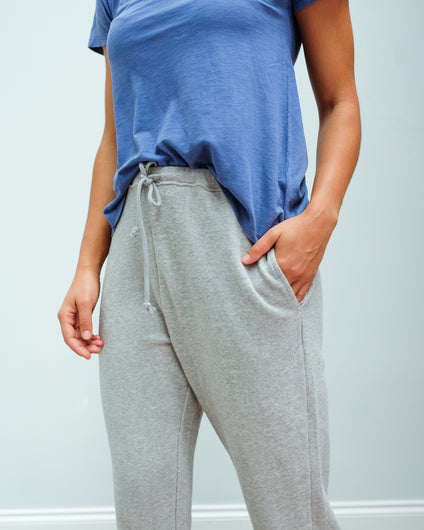 AV NEA05 joggers in grey chine