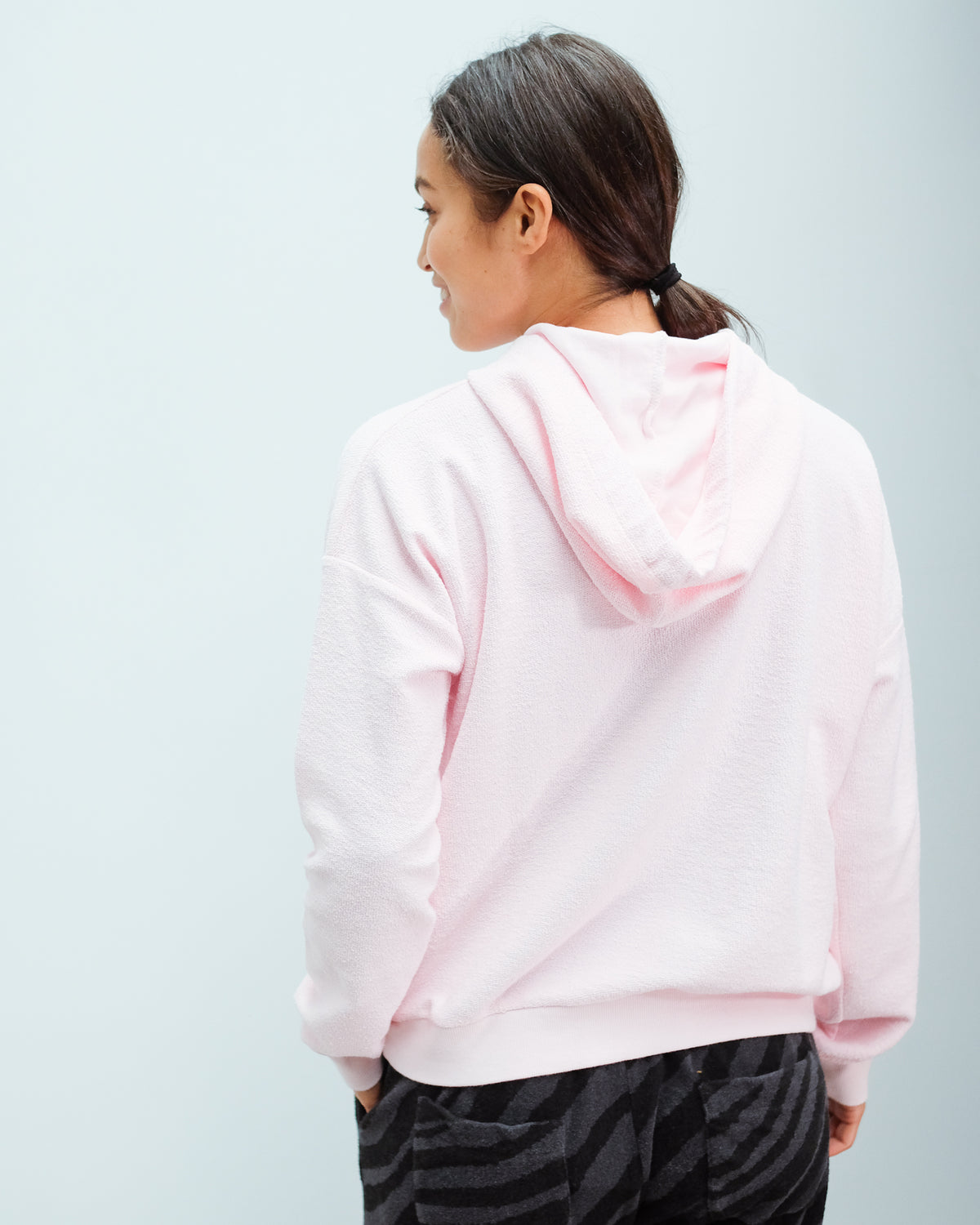 JU Reverse sweat hoodie in blossom