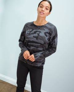 You added <b><u>RAILS Louis knit in charcoal camo</u></b> to your cart.