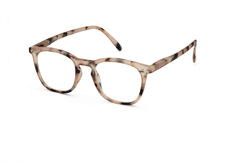 IZIPIZI Reading Glasses #E in Light Tortoise