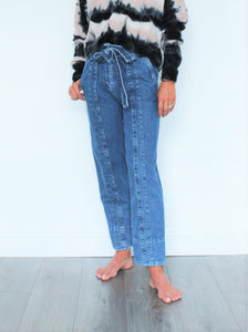 You added <b><u>SEC.F Jeanie Trousers in Blue Denim</u></b> to your cart.