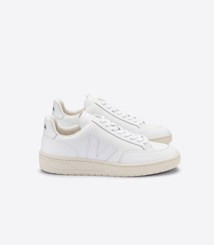 VEJA V-12 Leather in Extra White